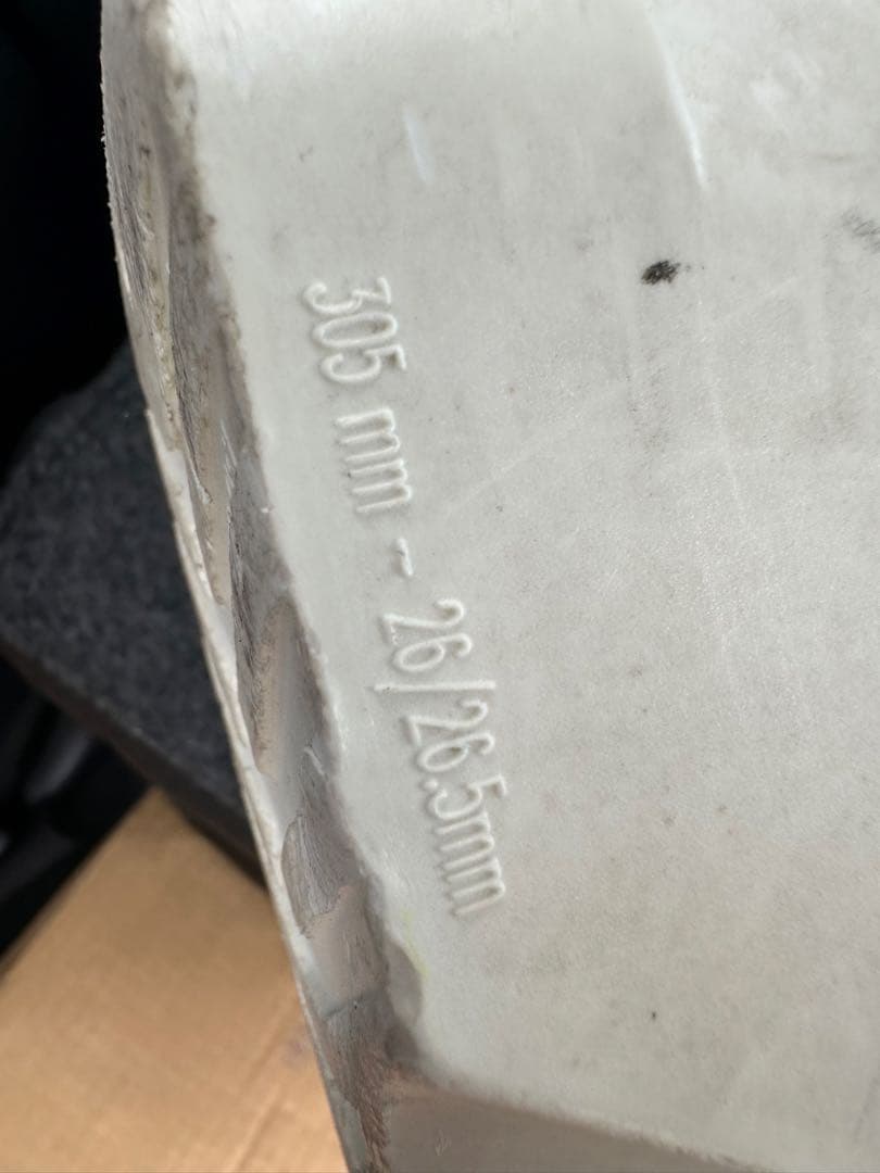 サロモン X-MAX130 黄/白 26.0cm/26.5cm 305mm