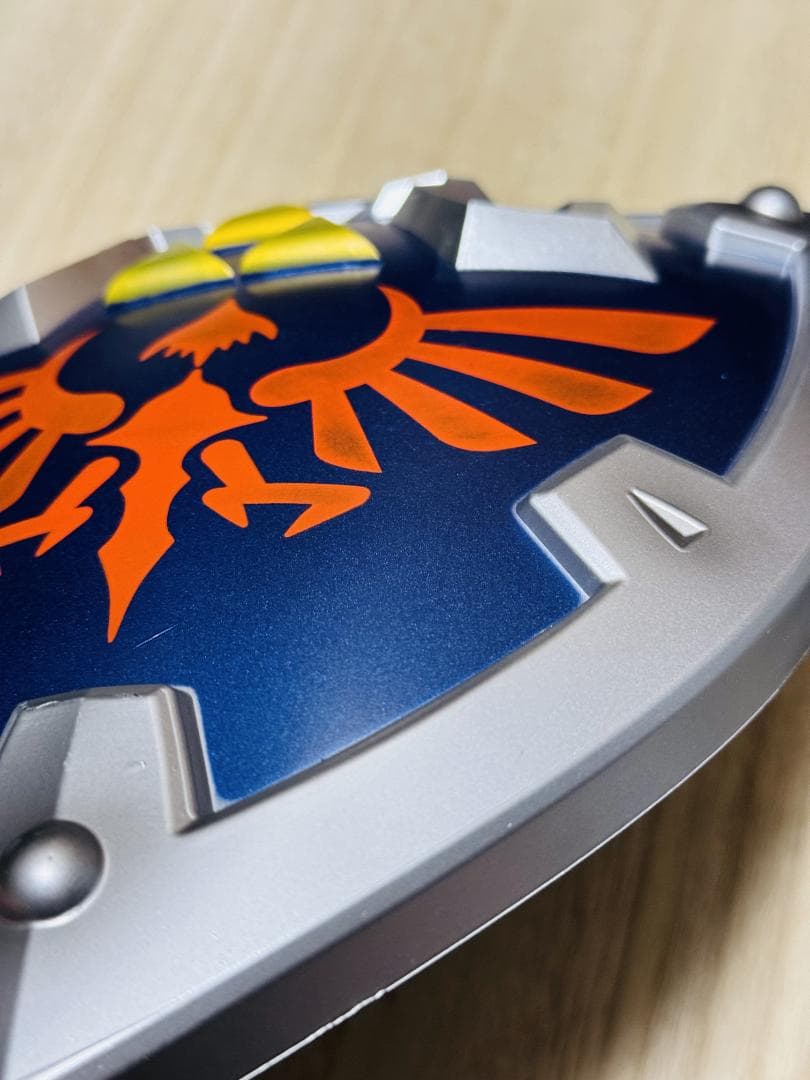 24cmハイリアの盾 ゼルダの伝説 ミニ武器 キーホルダー アクセサリ