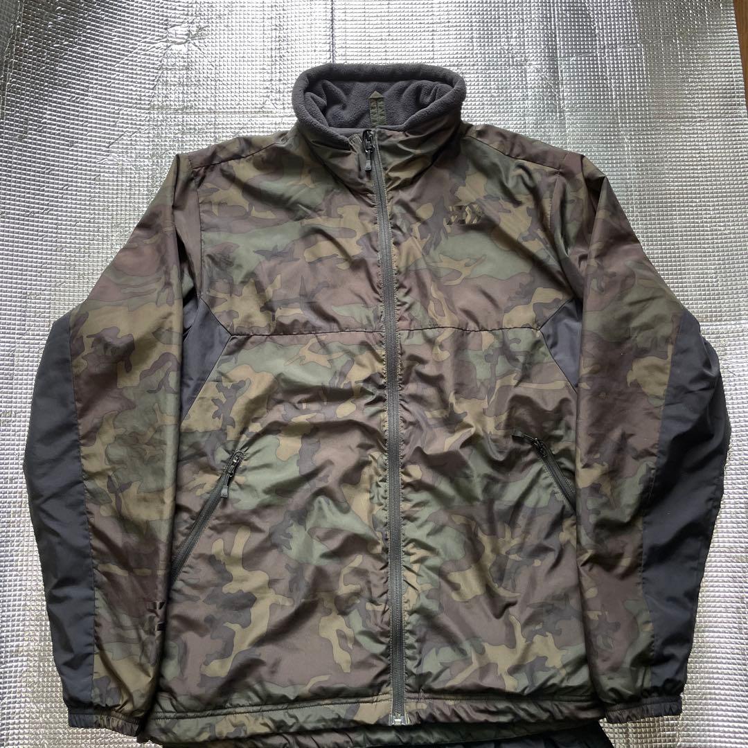 チ*2様 ダイワ ウォームアップスーツ カモフラ柄 防寒 DI-52008 サイ