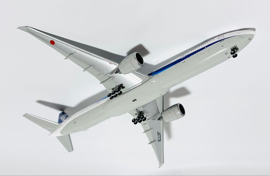 全日空商事 1/200 B777-300ER ANA NH20017