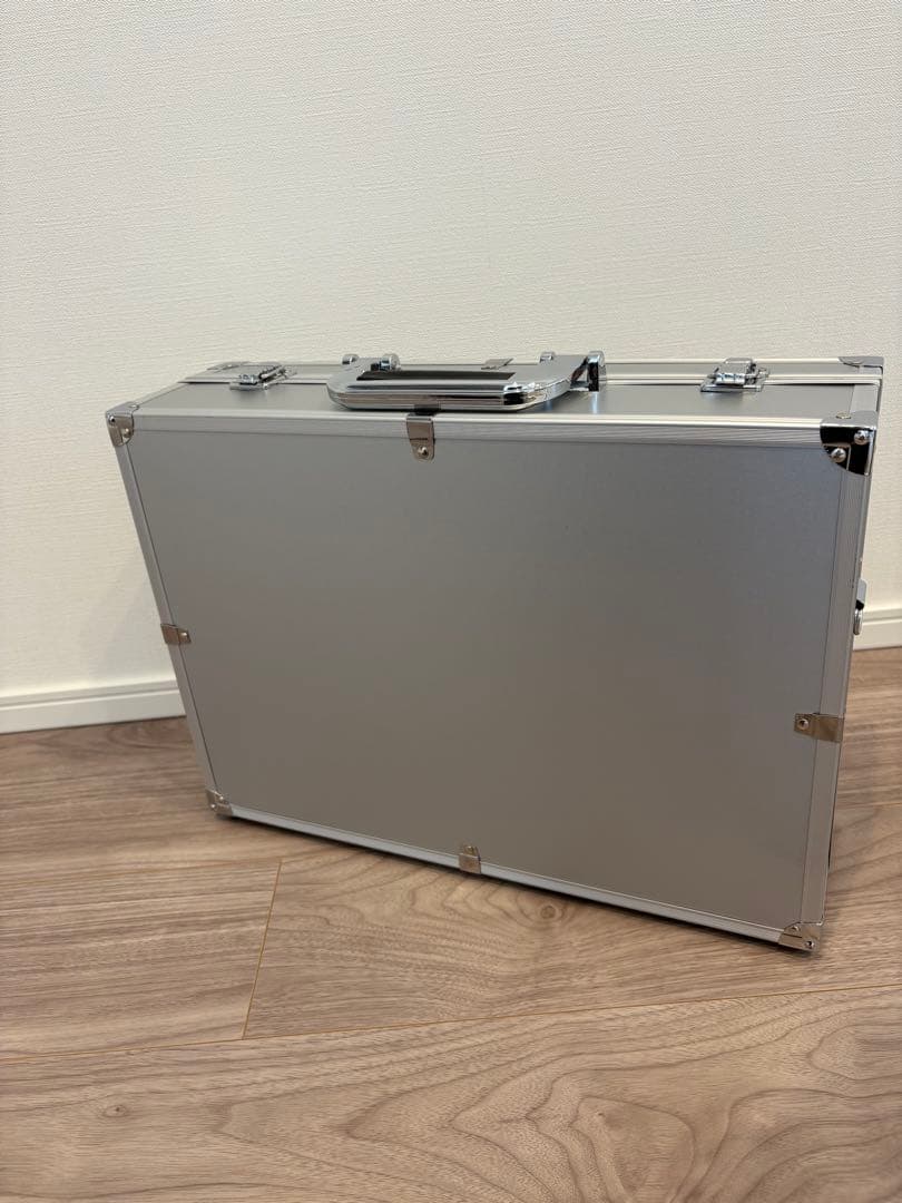 TOYGER CEO Storage アタッシュケース シルバー