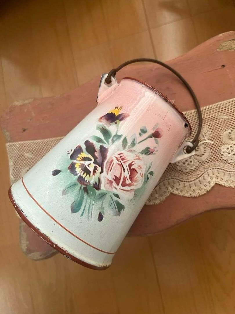 可憐♡アンティークホーロー　JAPY ウェディング　ピンク　小さな　ミルクポット