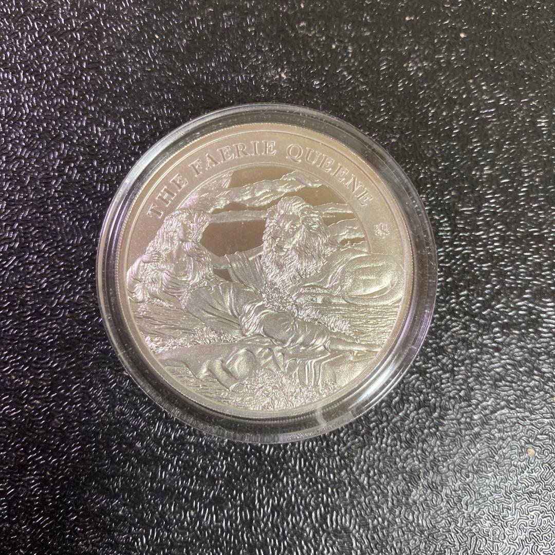 銀貨　99.9% 純銀　シルバー　ウナ　ライオン　銀貨　セントヘレナ　ブリタニア