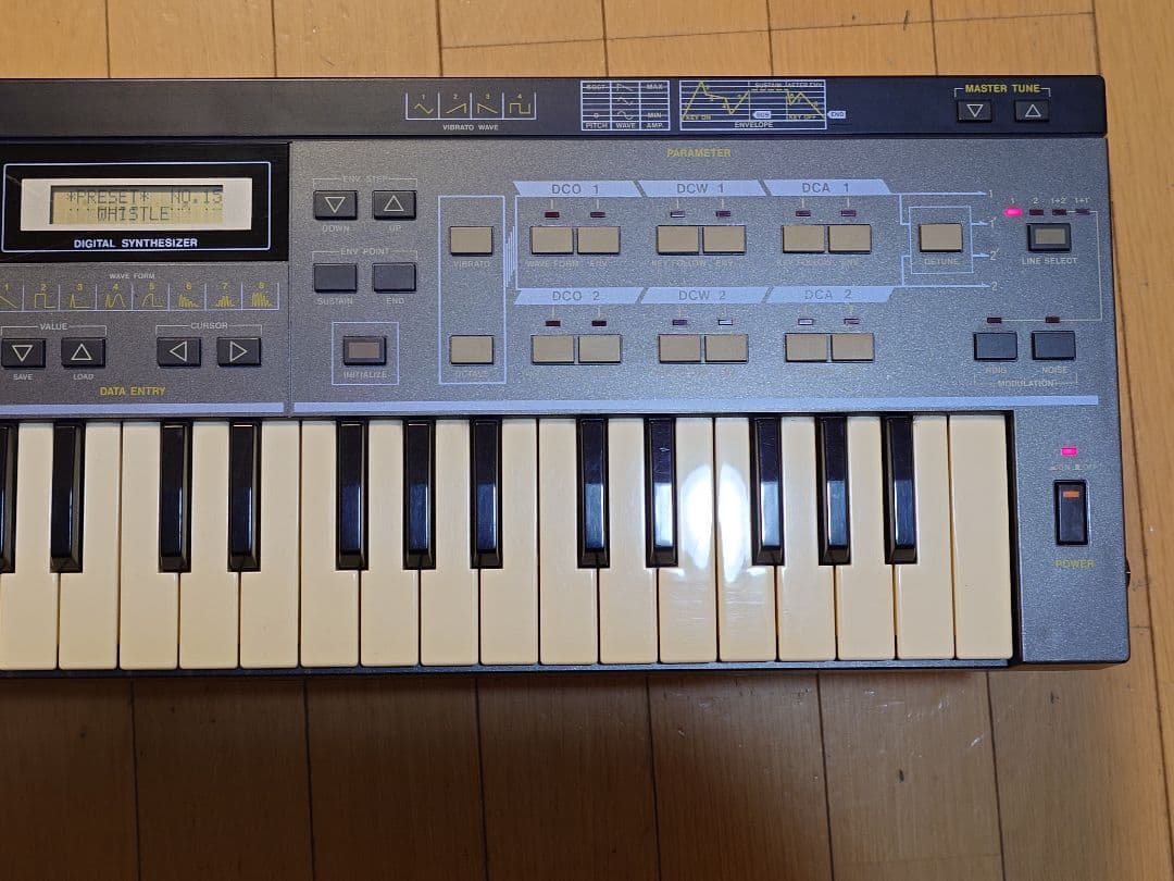 CASIO CZ-101 デジタルシンセサイザー