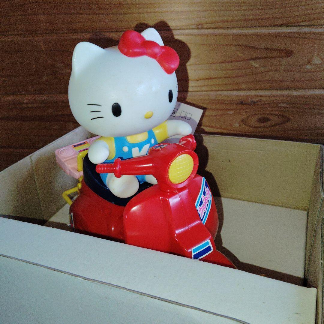 キティちゃんメロディースクーター