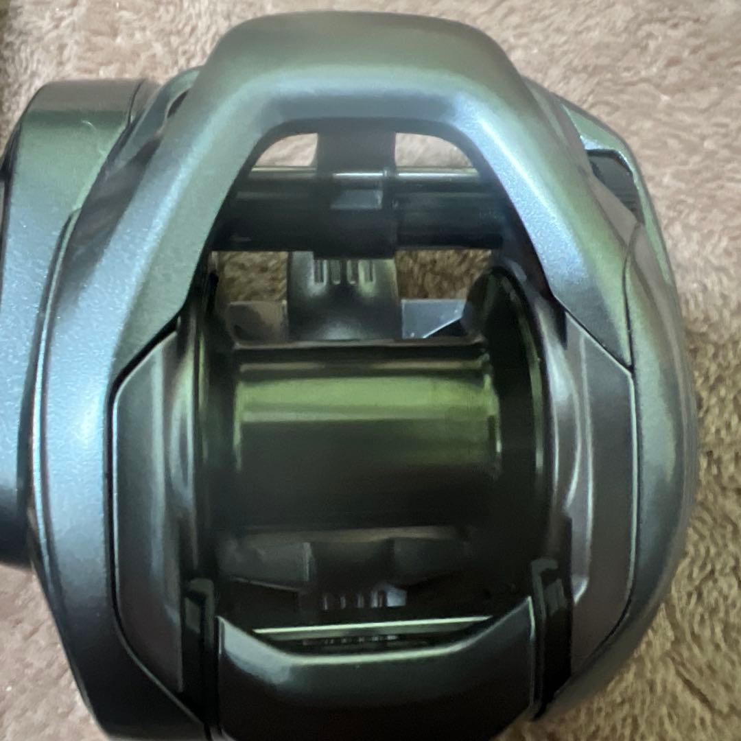 シマノ　22 クラド　DC 201XG リール　中古品