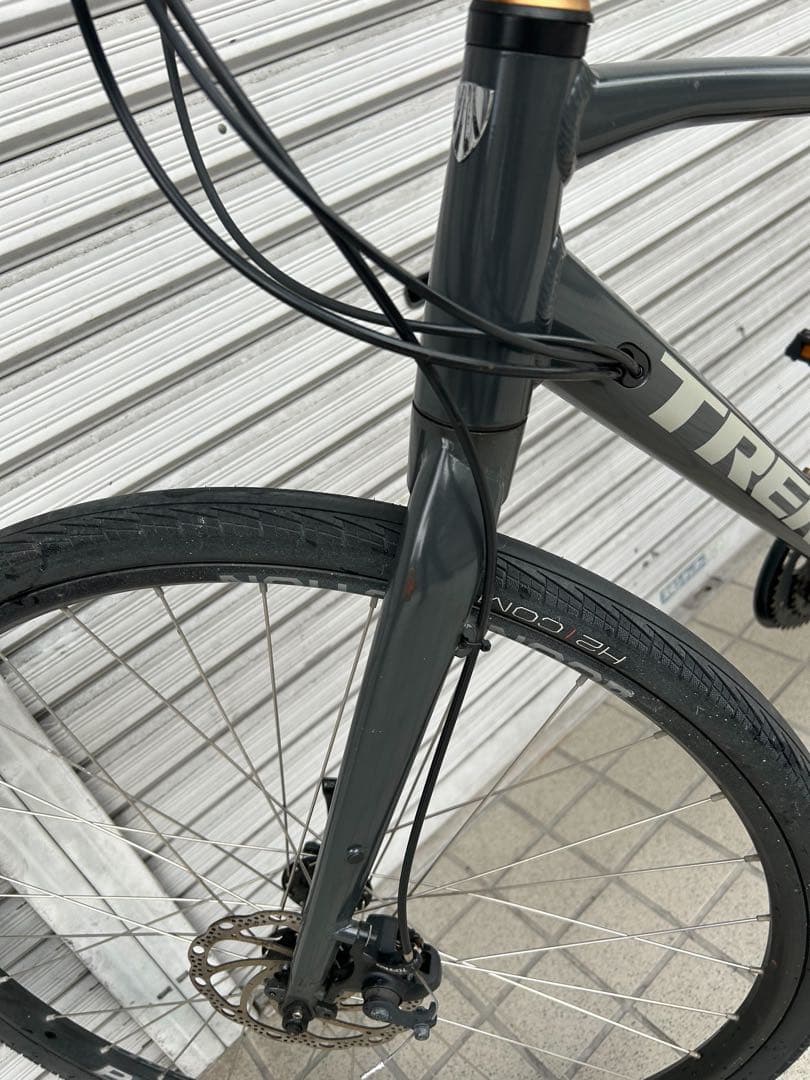 TREK FX1 クロスバイク 700cc 外装21段変速 フレームアルミ