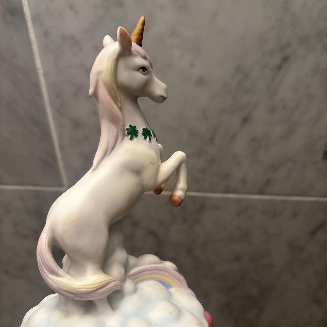 アメリカ80年代名門レフトン社美しいユニコーンのオルゴール陶器オブジェ