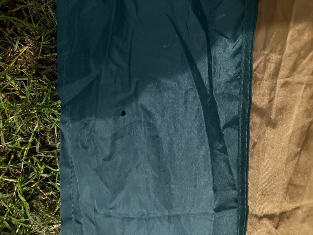 タフスクリーンタープ　400 Coleman タープ ベージュ/グリーン