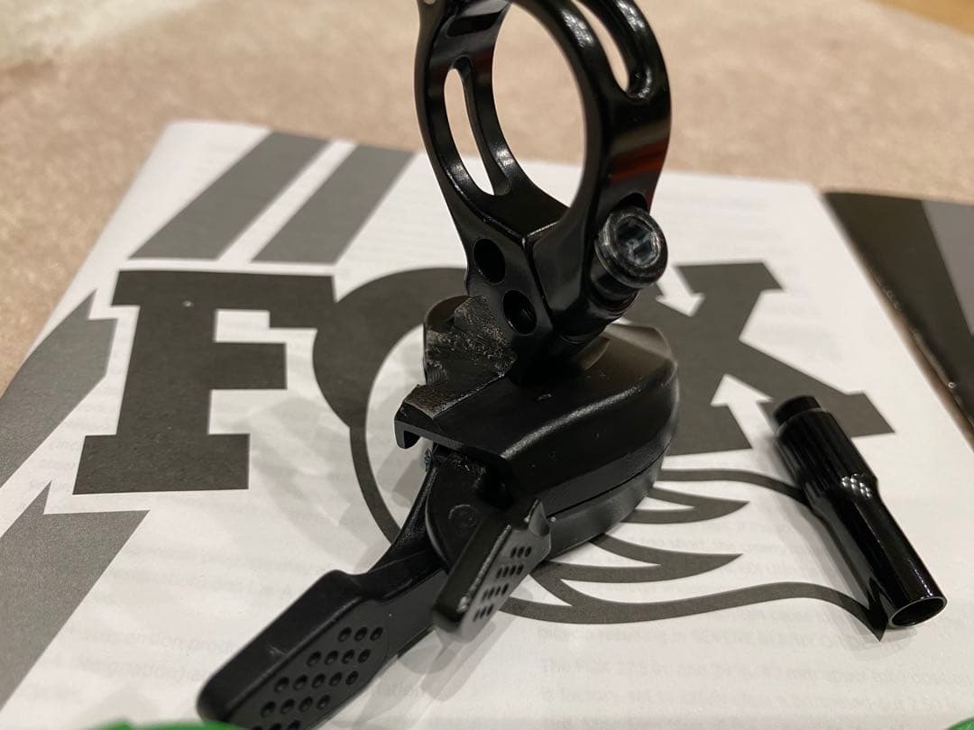 FOX Factory 34 sc 120mm 3ポジション　29er レバー付