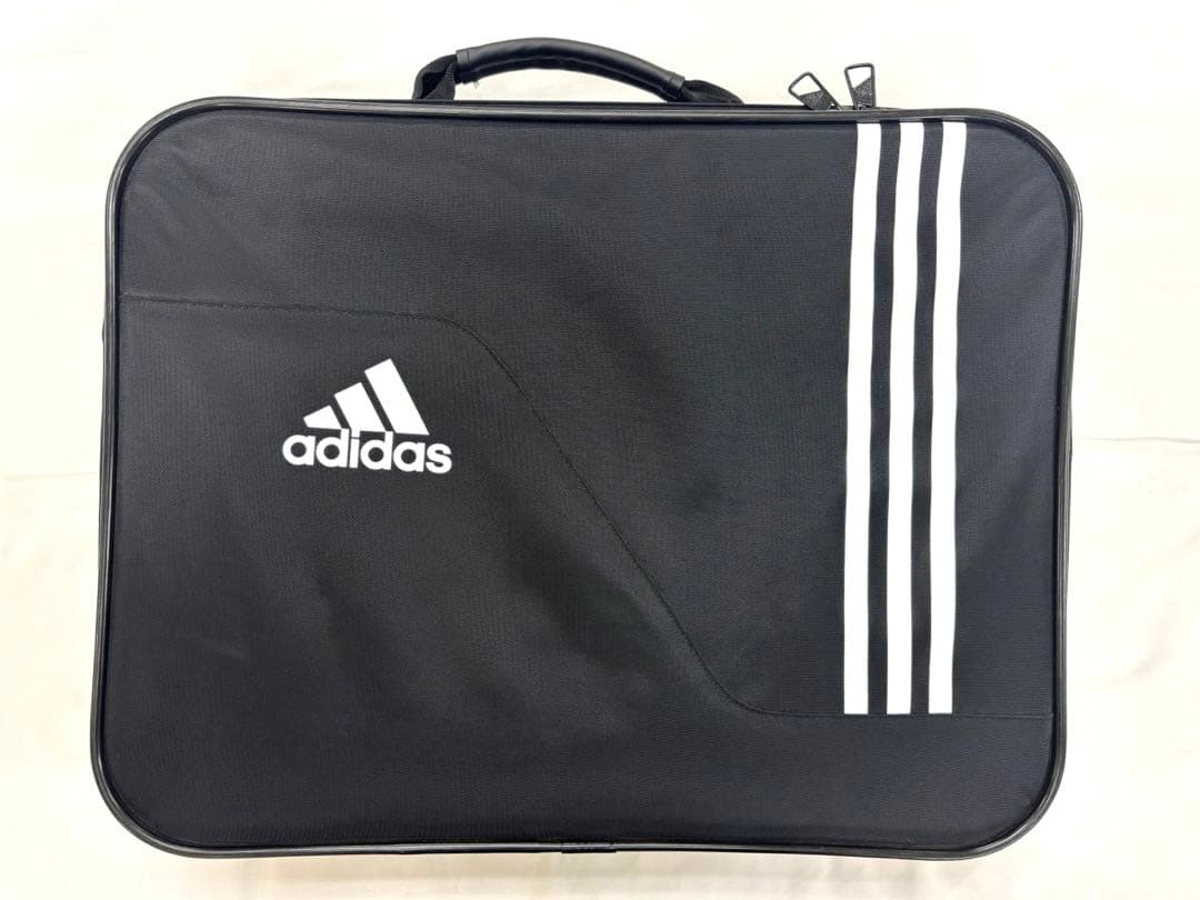 adidas サッカーメディカルバッグ