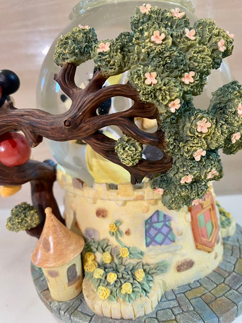 ミッキー　ミッニー　オルゴール　スノードーム　オブジェ　フィギュア