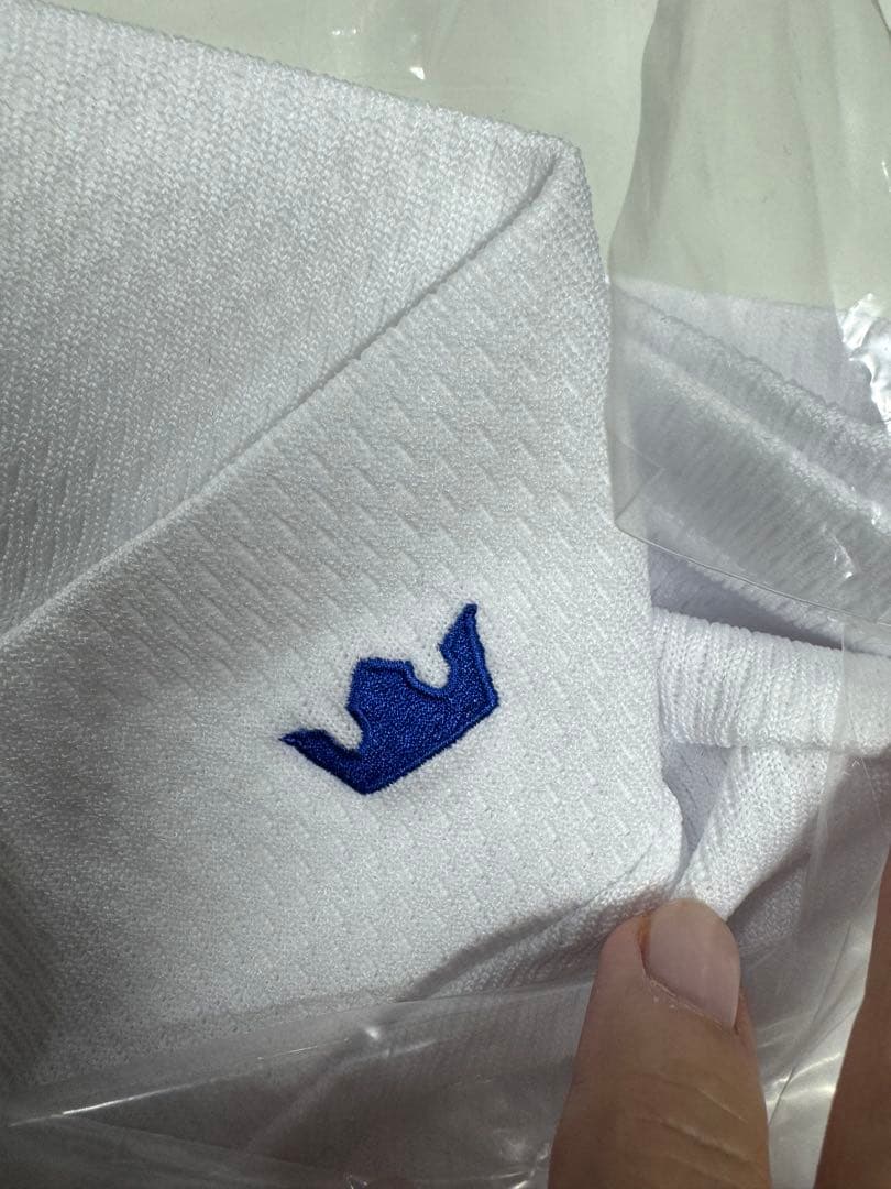 パーリーゲイツ メッシュダンボール　モックネックシャツ 新品未使用　ホワイト4