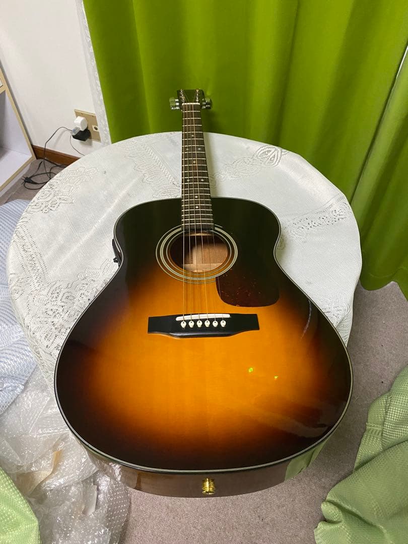 美品　弾き語りしようぜ！気分は谷村新司モーリスMFエレアコ　アコギもOK！