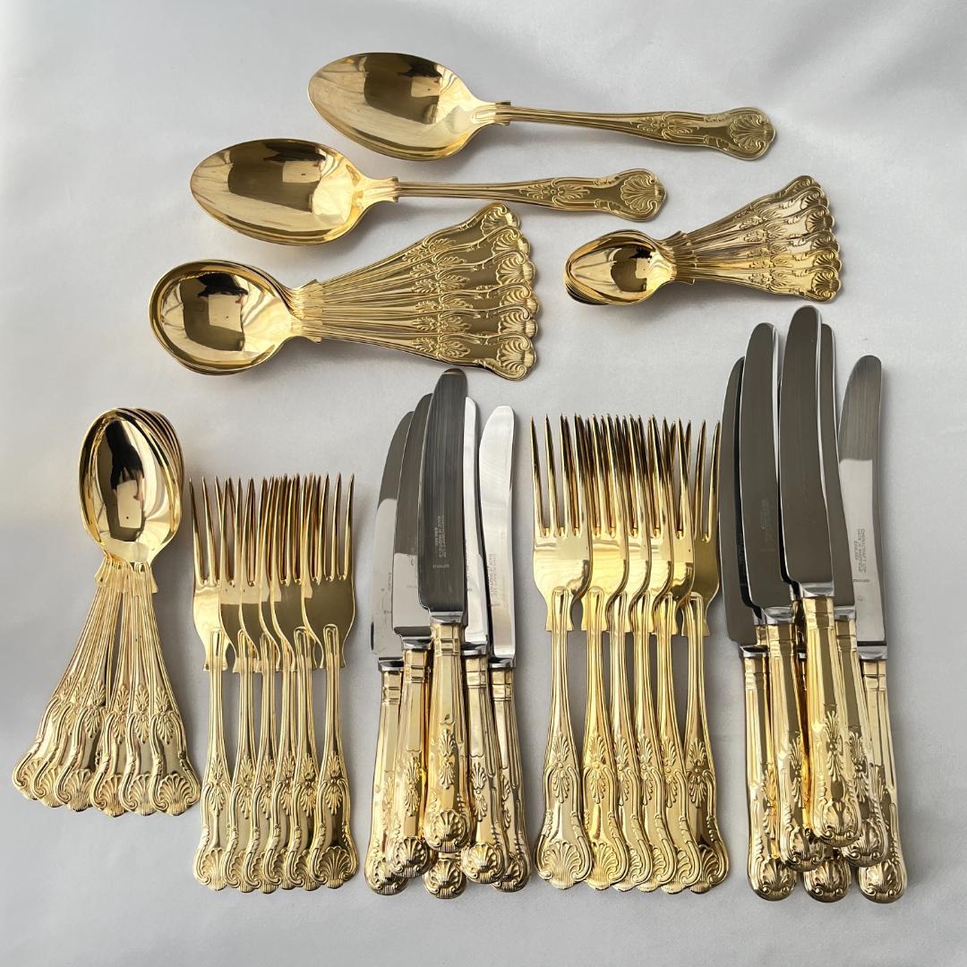 【英国】キングスパターンのディナーセット 44本組 【ゴールドプレート】