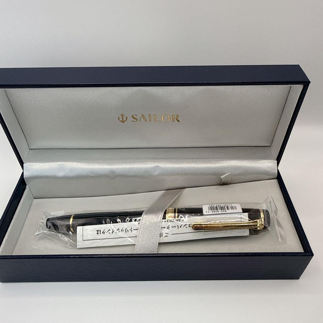 【新品未開封】セーラー万年筆 プロギア レアロ 21K 細字 定価5.2万