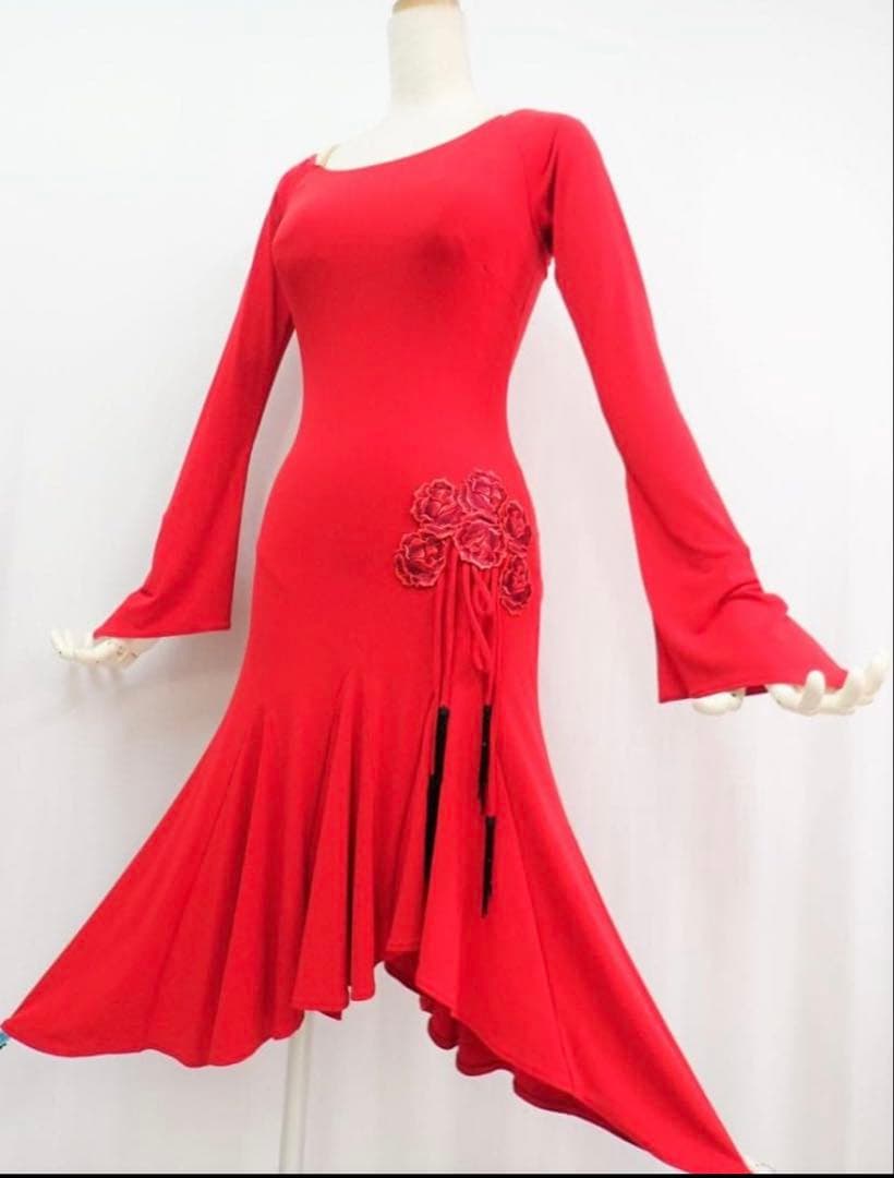 超美品【チャコット】赤/黒/花モチーフ/ラテン/ドレス/社交ダンス