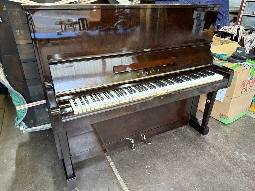 【最終値下げセール】YAMAHA U2 アップライトピアノ　木目