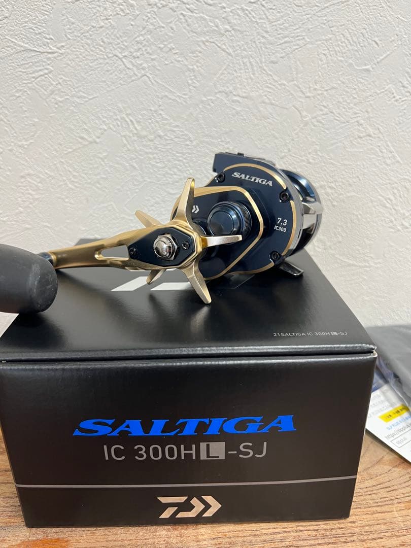 め*☆様 ダイワ　21ソルティガIC　300HL-SJ 左巻き②