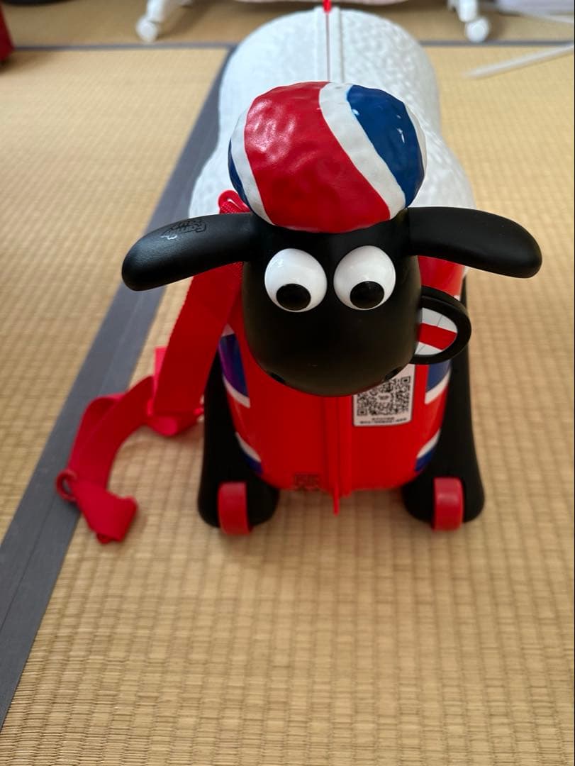 ひつじのショーン　スーツケース