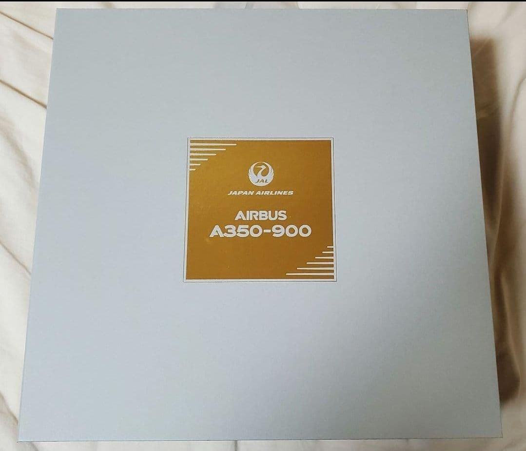 【新品】JAL A350-900 1/200 2号機特別塗装　限定完成品