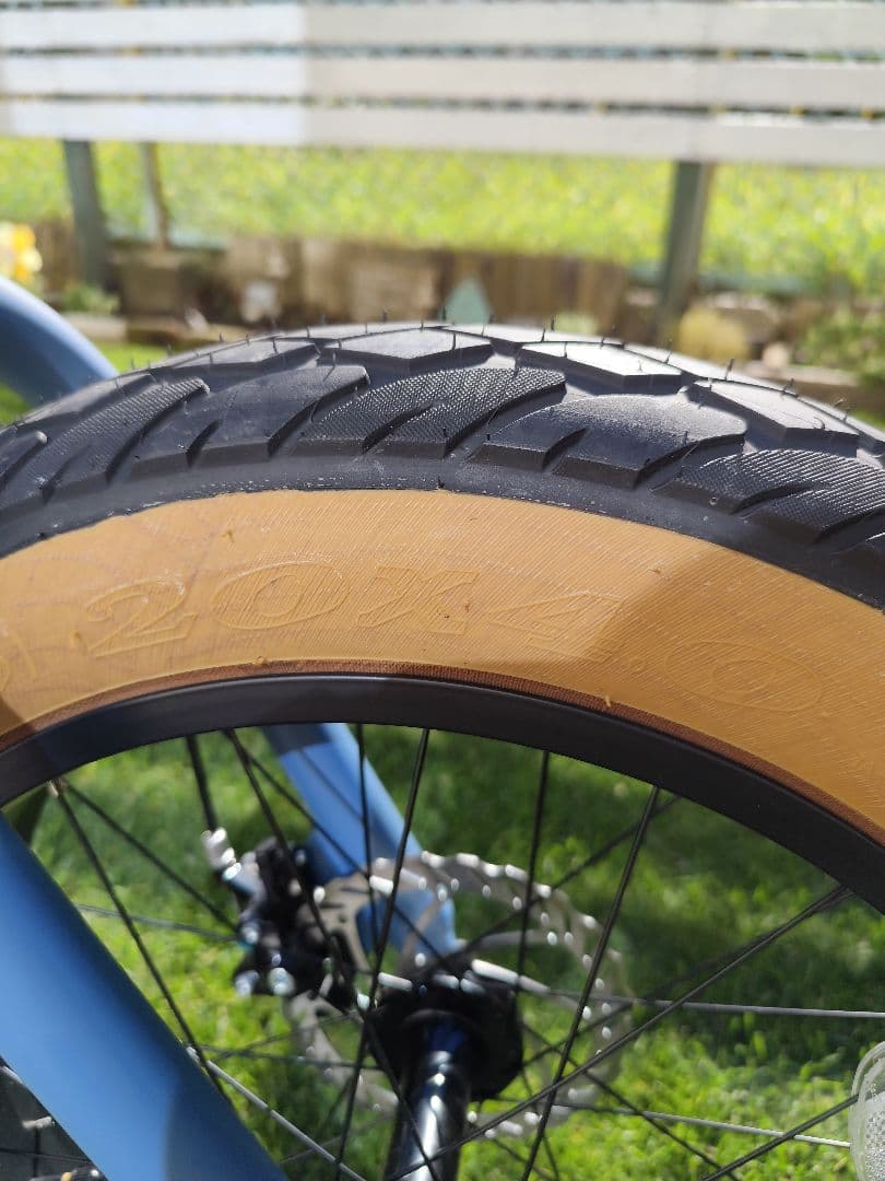 Innova 20×4.0　ファットバイク　自転車　タイヤ　2本セット