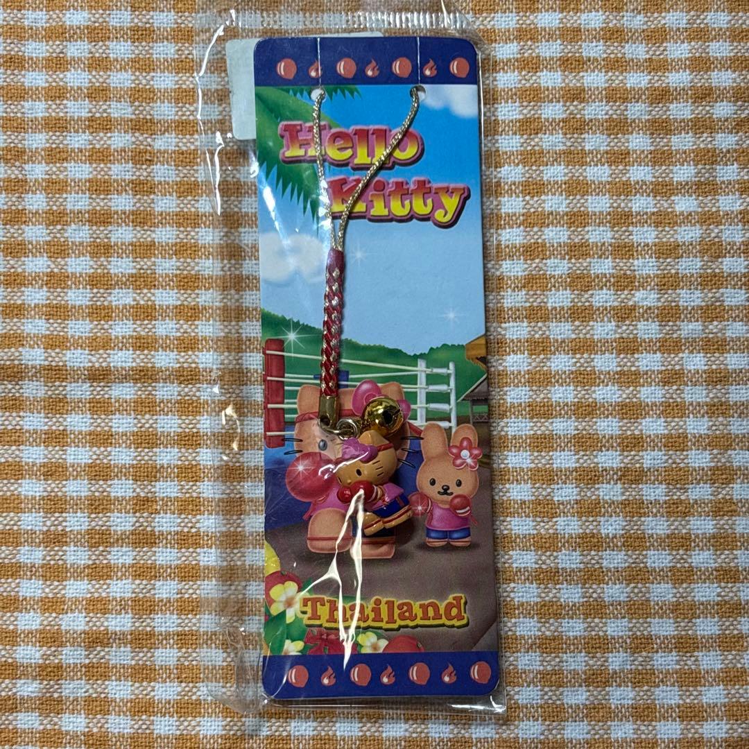 f*X様 タイ限定 ハローキティー キティ ストラップ ムエタイキティ　未使用
