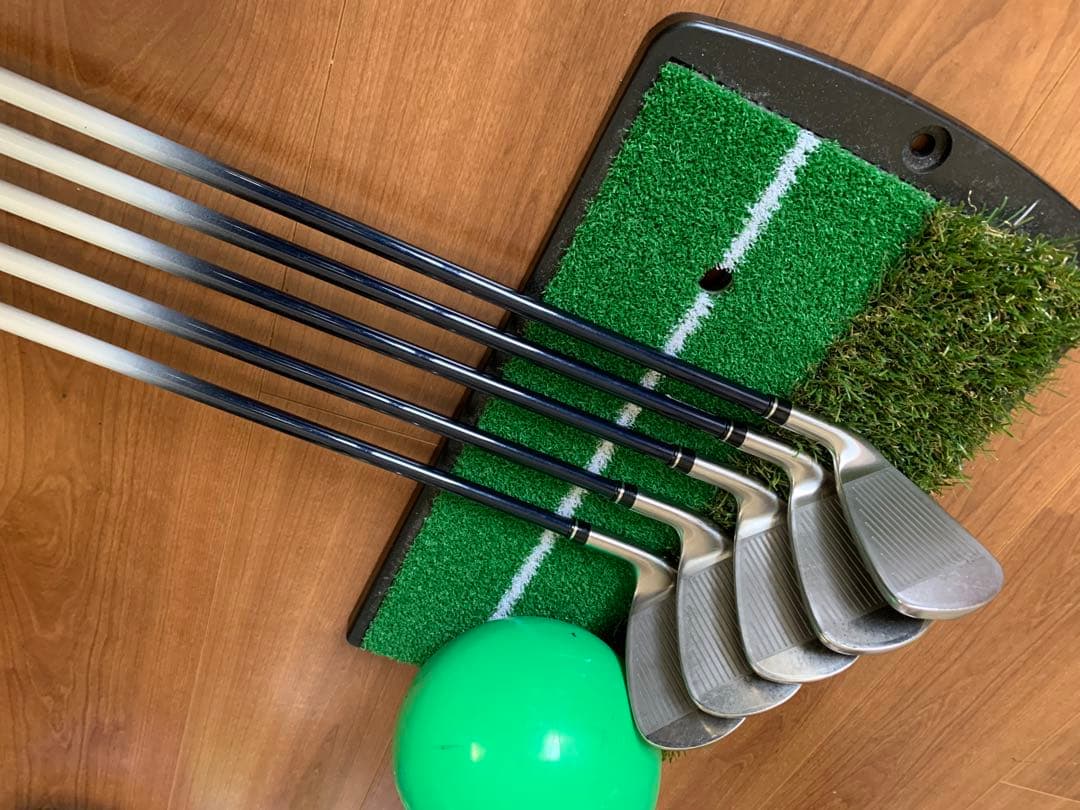 ダンロップ ゼグシオ 12 アイアン5本セット カーボンシャフト Rフレックス