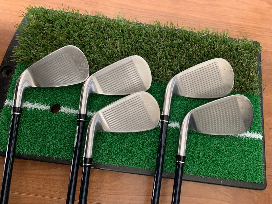 ダンロップ ゼグシオ 12 アイアン5本セット カーボンシャフト Rフレックス