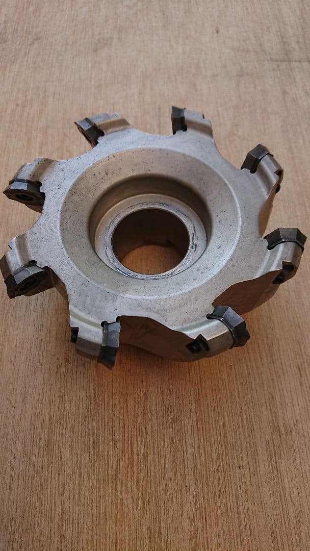 イスカル (ISCAR) フライスカッター+チップ12枚