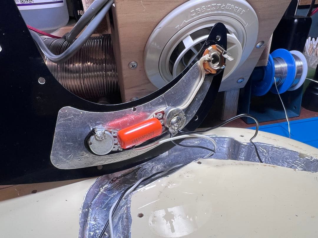 Squier Precision Bass スクワイヤープレシジョン アルニコV