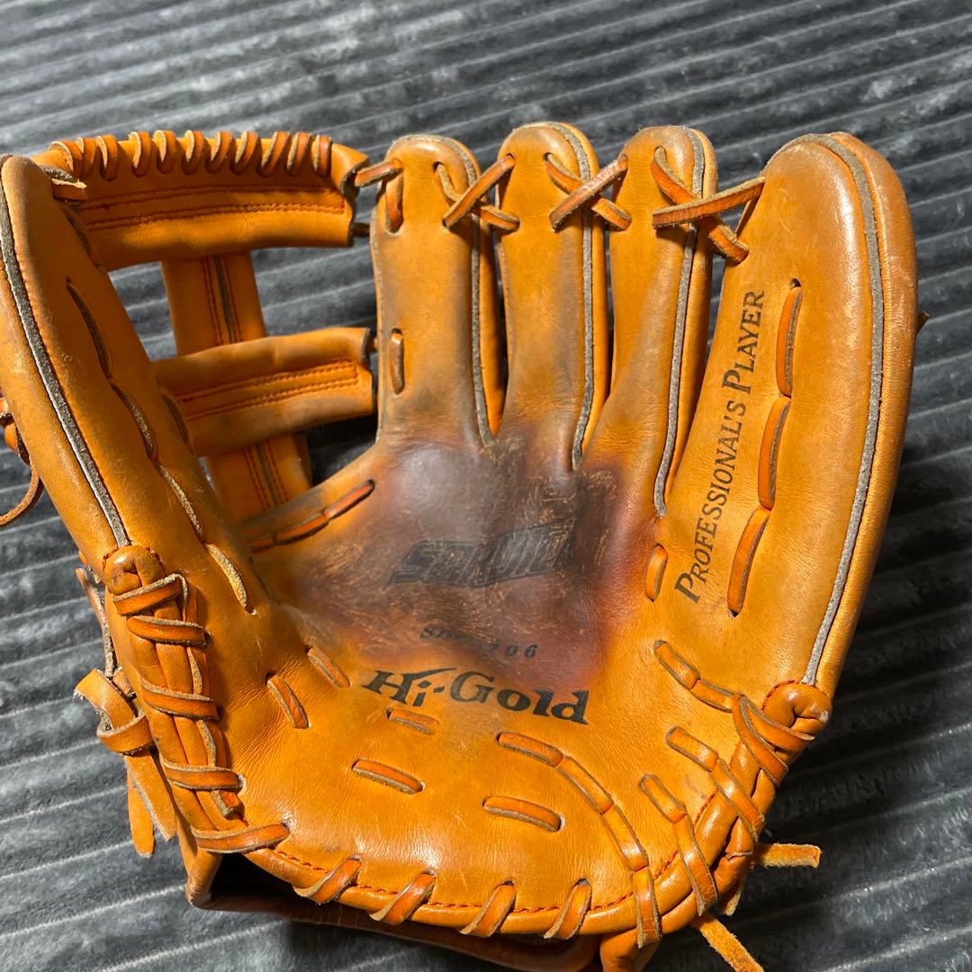 ハイゴールド 内野グローブ