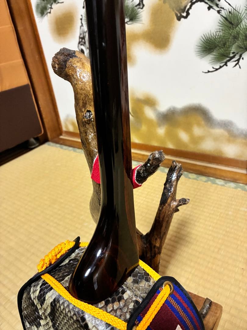 沖縄三線　エーマクルチ　本蛇皮一枚張り！与那城型！ユナー型！