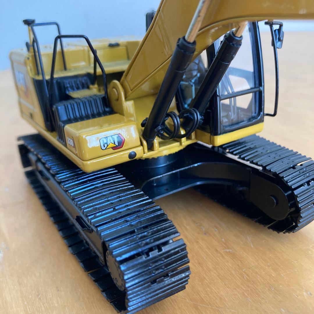 キャタピラー DMハイラインシリーズ 1/50 CAT330 ショベルカー