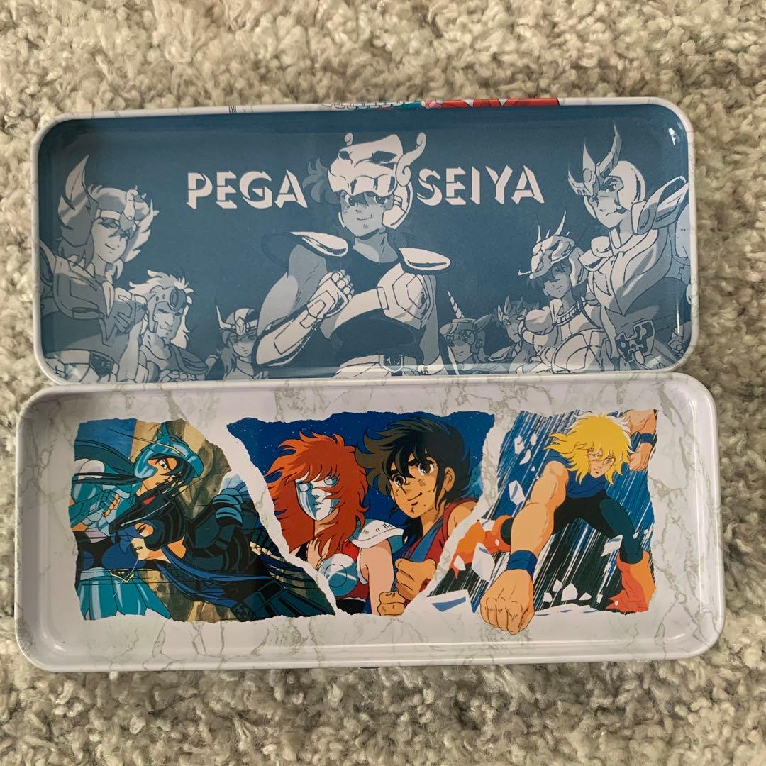 2個セット　聖闘士星矢　缶ペンケース　未使用