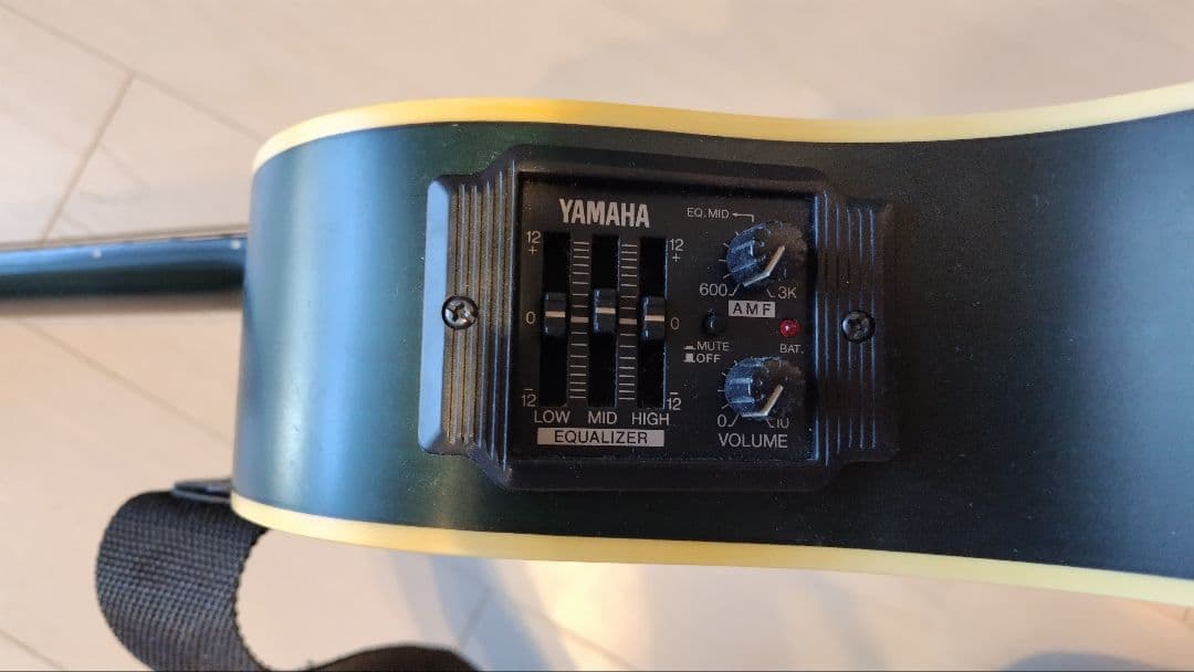 APX-4A-SPL エレクトリックアコースティックギター グラデーション