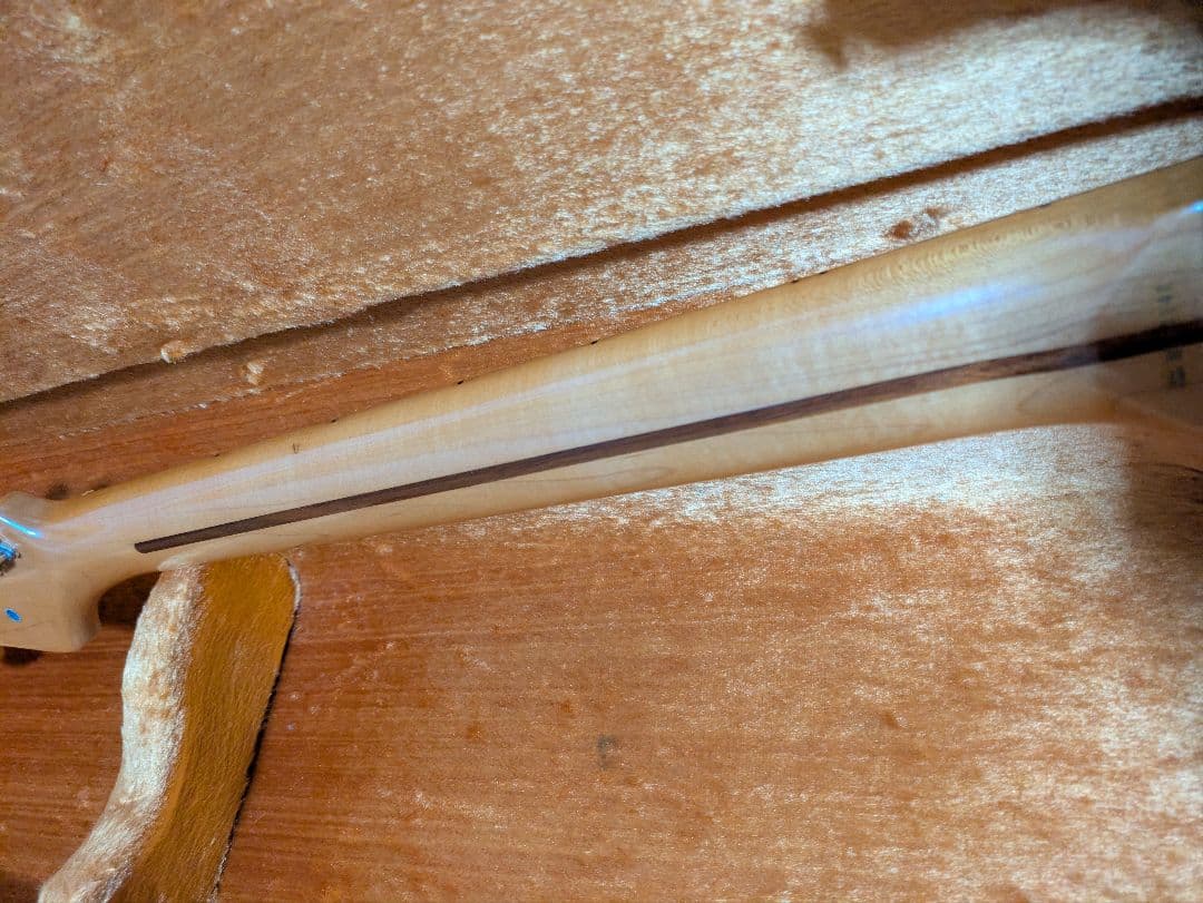 Squier japan sst-30 85-87年 Eシリアル