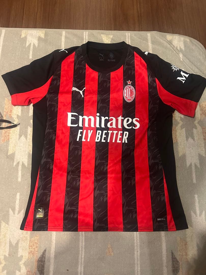 ACミラン MODRIĆ 14番 シャツ PUMA製