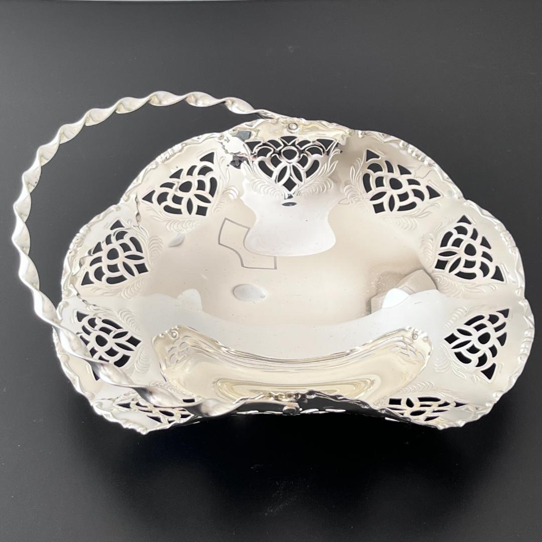 【英国】透かしのバスケットスタンド【シルバープレート】