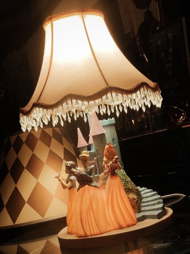 【スーパーレア・極美品】日本非売品　ビンテージ　ディズニーランプ　シンデレラ城