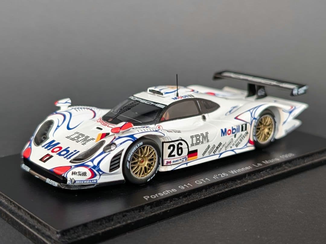 スパーク 1/43 ポルシェ 911 GT1 #26 1998 ル・マン24優勝