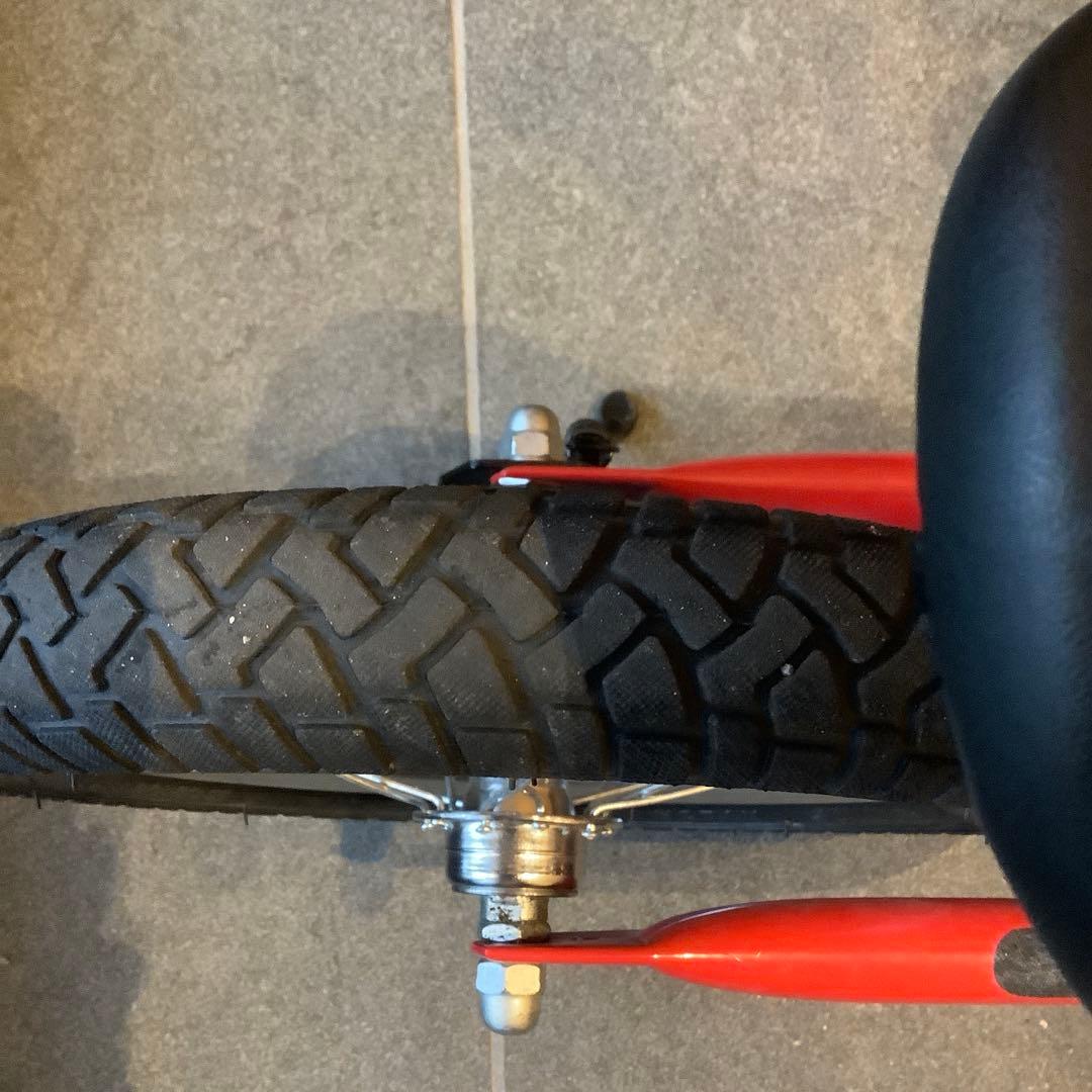 【美品】スパーキー　キックバイク　レッド　SPARKY ヘルメット　腕膝当て付き