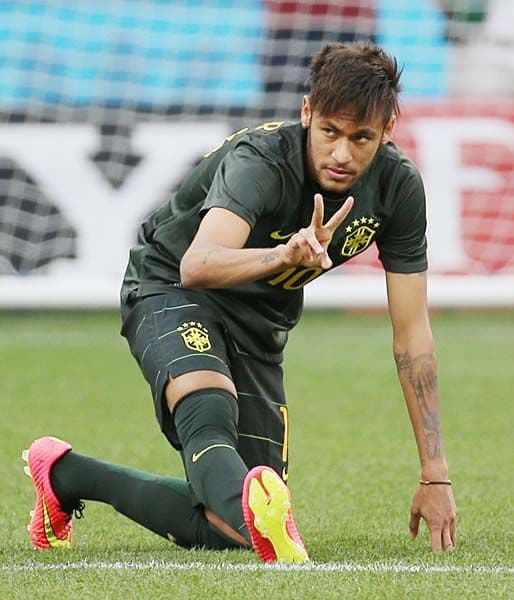 【希少】NIKE ブラジル代表 2014 ユニフォーム 10番 ネイマール