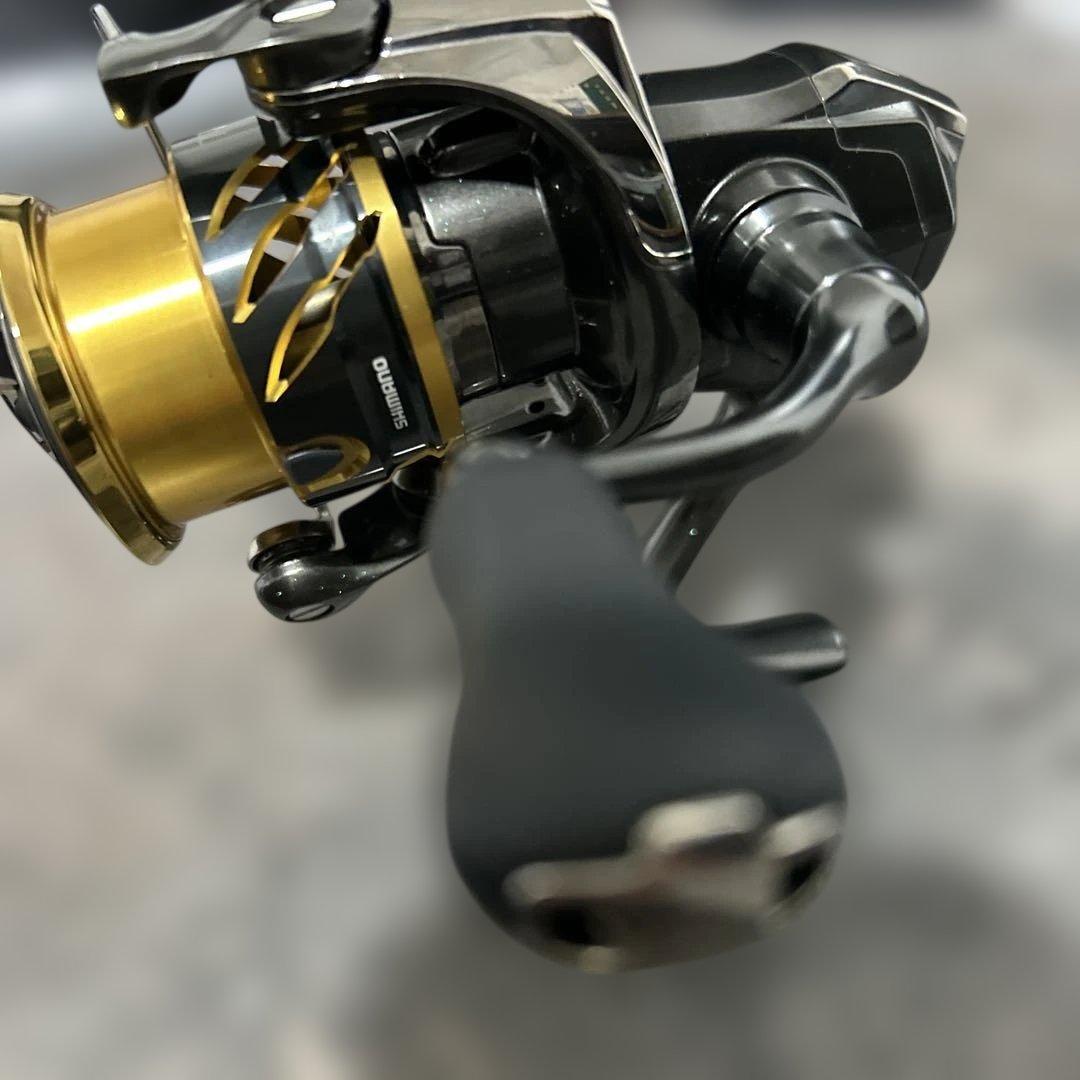 【美品】20ツインパワーC2000S ios ラインローラーカスタム