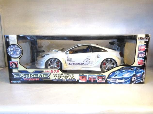 童友社 (1/12) スポコン系 トヨタ CELICA TRD ライト点灯