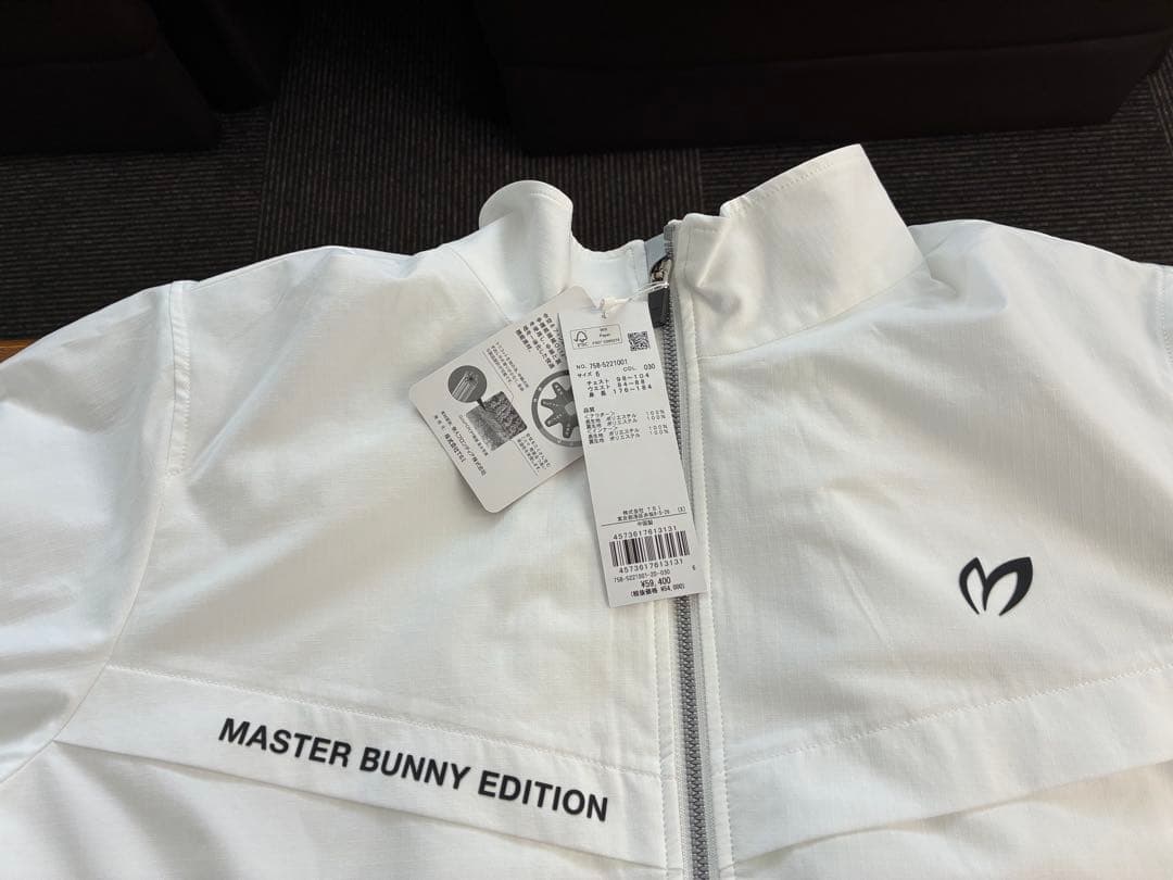 MASTER BUNNY EDITION ホワイトジャケット S