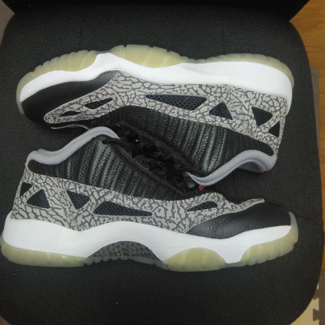 最終価格 美品 AIR JORDAN 11 RETRO LOW IE 26.5