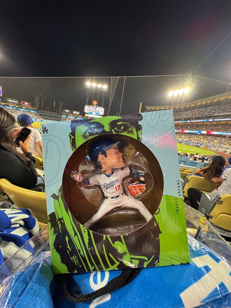 る*ま様 MLB ドジャース　大谷翔平　ボブルヘッド 9月10日　来場者限定
