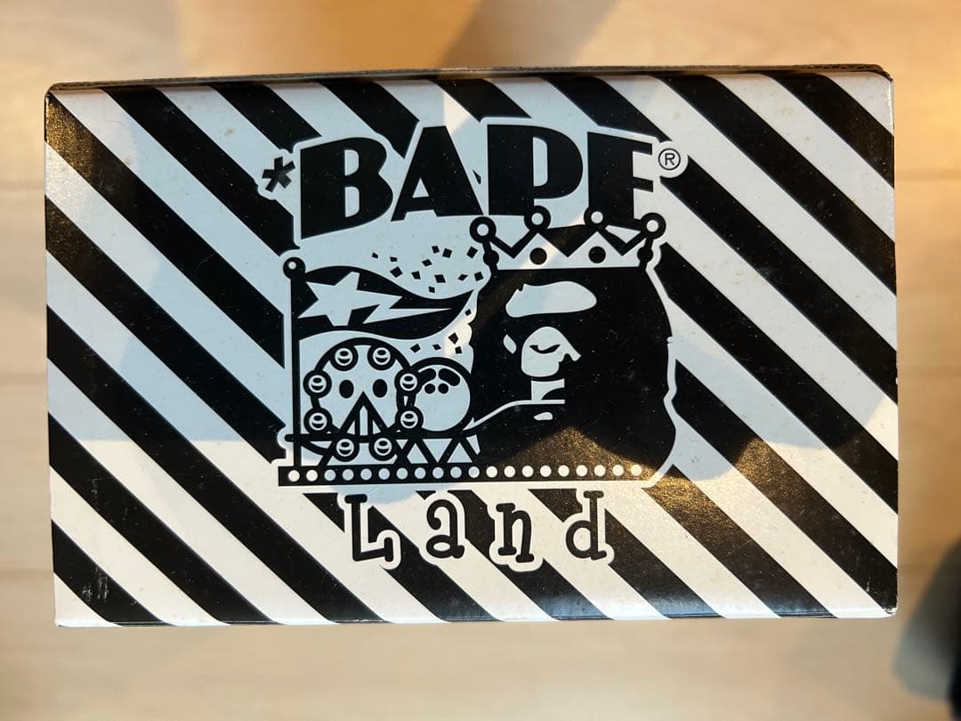 A BATHING APE テリヤキ星人 フィギュア