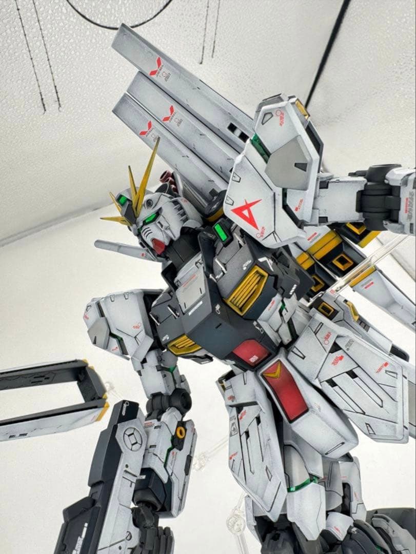 MG νガンダム　塗装済み